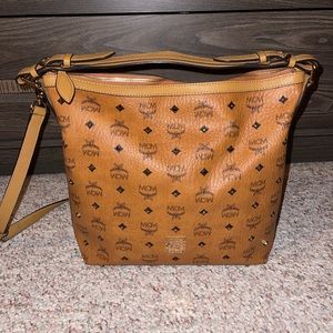 MCM HOBO LEATHER BAG WITH STUDS - COGNAC